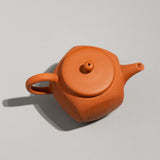<tc>Seiji Ito / Arashi-Shibori Teapot (Red Clay)</tc>