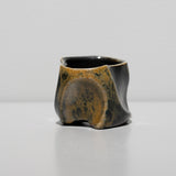 <tc>Takashi Baba / Black Sake Cup</tc>