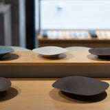 岩佐昌昭 / 平皿5寸 黒