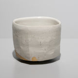 <tc>Raizan Yasunaga / White Karatsu Four-sided Tea Bowl</tc>