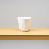 <tc>Syo Fujita / White Bizen Sake Server</tc>