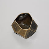 <tc>Takashi Baba / Black Sake Cup</tc>