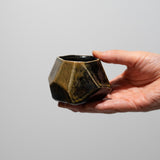 <tc>Takashi Baba / Black Sake Cup</tc>