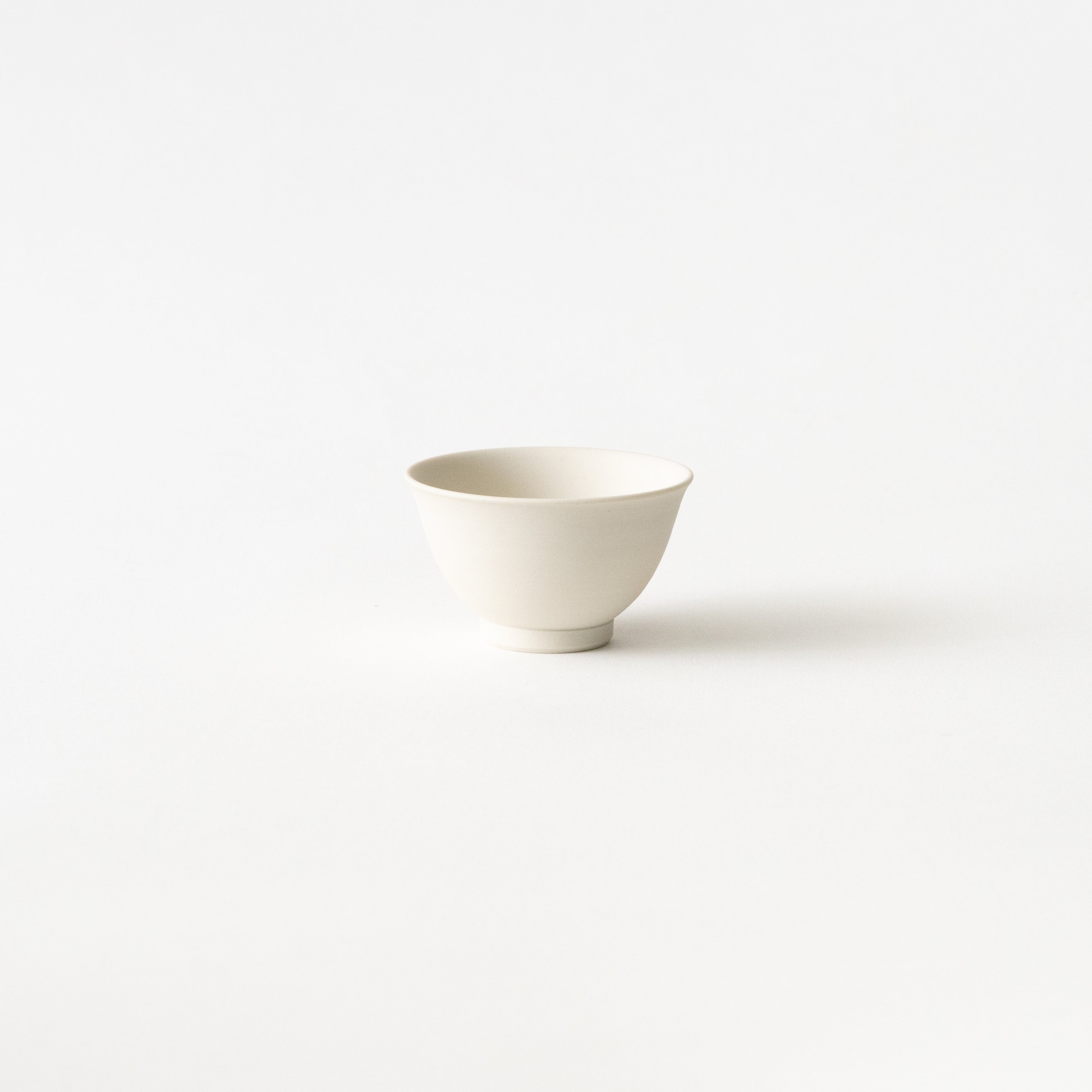 手造り　新羅　焼締透かし高杯　須恵器　菓子器　輸入品　Q1590 晋六窯 / 【受注生産商品】鉄焼〆うろこ紋透かし彫り花生