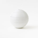 白磁千段 珠型三段重 - HULS GALLERY TOKYO | 現代工芸ギャラリー