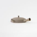 <tc><transcy><transcy>Seiji Ito / </transcy>Gray Flat Teapot (L)</transcy></tc>