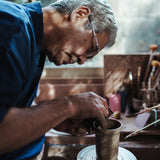 <transcy>Teapot Patterned with Fired Seaweeds</transcy>