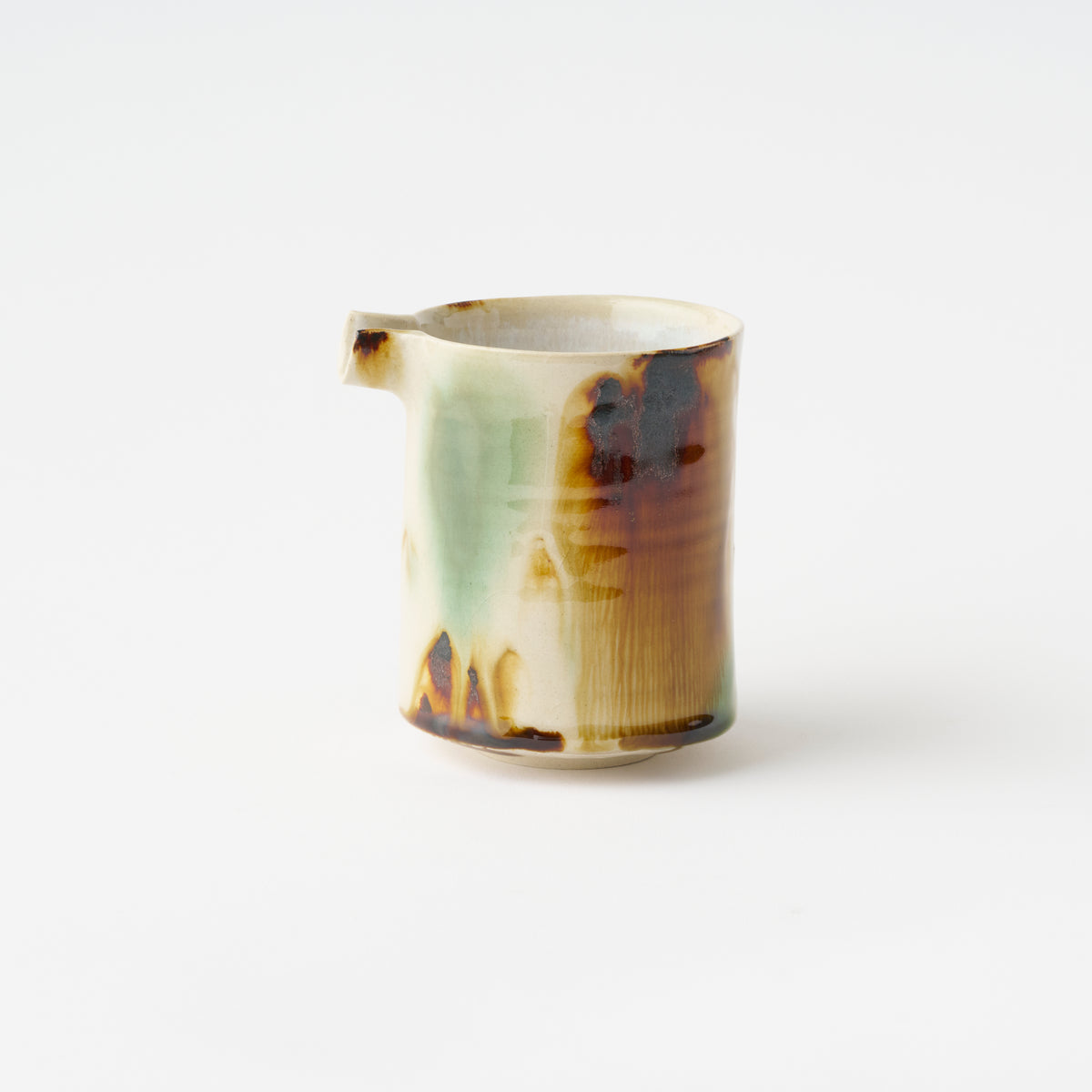 春駒図赤絵花瓶 】 澳門恆暉製造 マカオ 春駒図赤絵花瓶 】 澳門恆暉