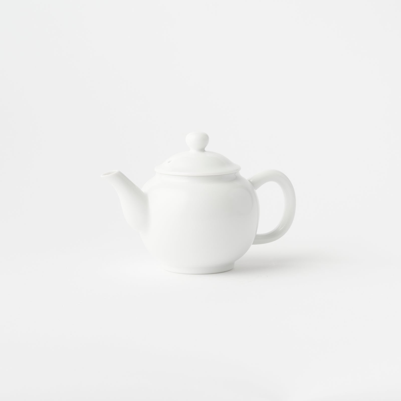 中村清吾 / 白磁急須 – HULS GALLERY TOKYO | 現代工芸ギャラリー