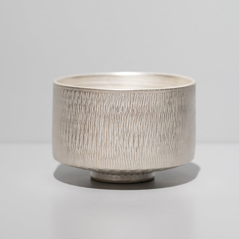 寺内信二 / 本銀彩飛び鉋 手作り抹茶碗（一点物） – HULS GALLERY