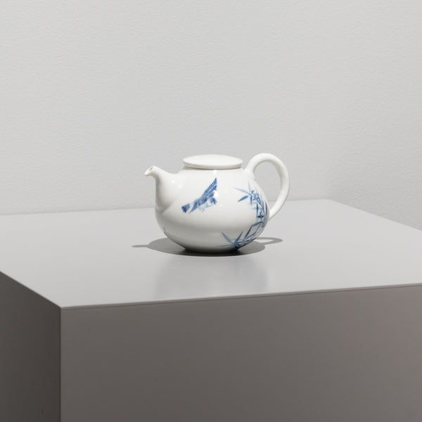 李荘窯の器 李荘窯 / 染付竹雀紋 ミニポット – HULS GALLERY TOKYO | 現代工芸