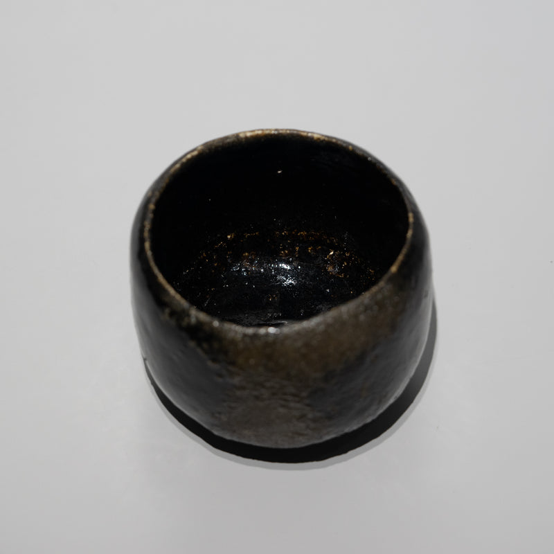 <tc>Ryotaro Kato / Hikidashiguro Tea Bowl</tc>