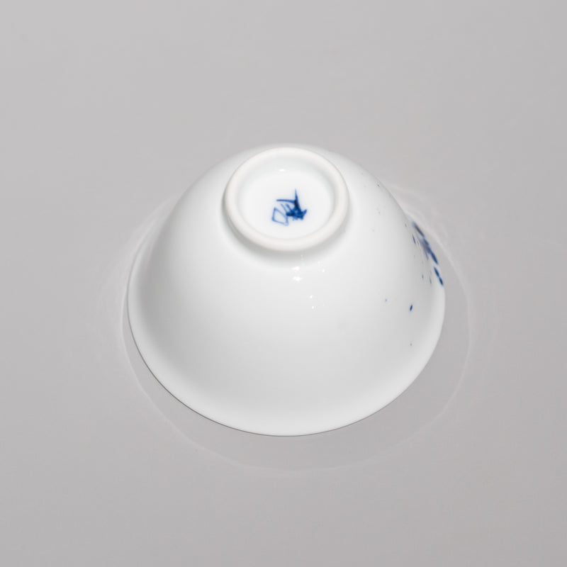 李荘窯 / 吹墨 口反茶杯 – HULS GALLERY TOKYO | 現代工芸ギャラリー