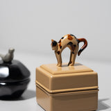 <tc>Takao Togashi / Calico-cat Small Box</tc>