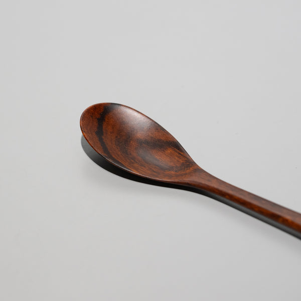 <tc>Maison Spoon M (Shitan)</tc>
