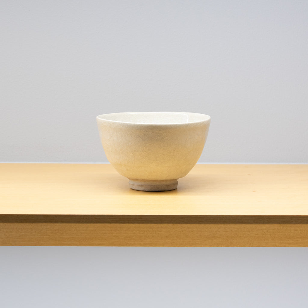 Takeshi Imaizumi / White Tea Bowl – HULS GALLERY TOKYO | 現代工芸