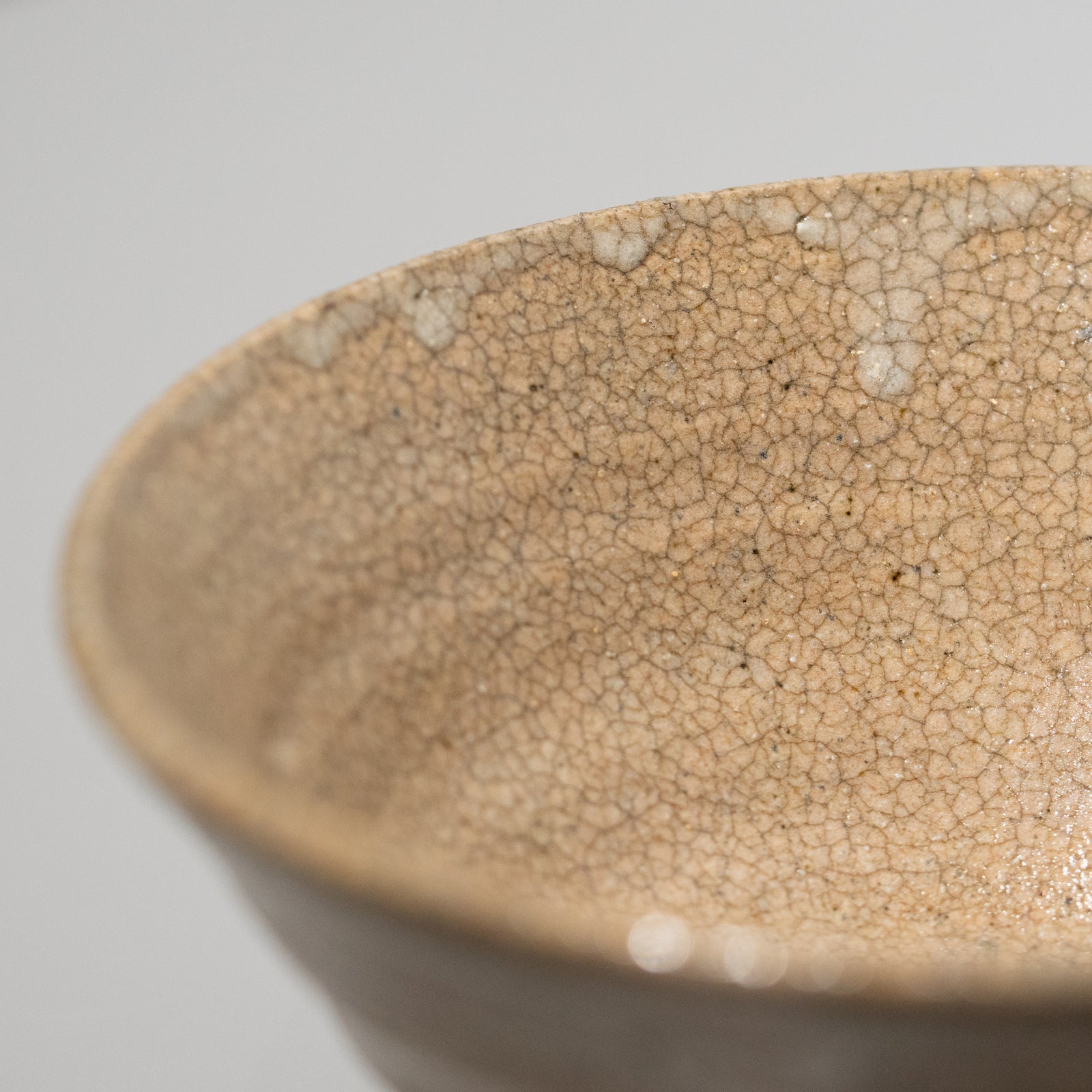 柳下季器 / 小井戸茶盌（一点物） – HULS GALLERY TOKYO | 現代工芸