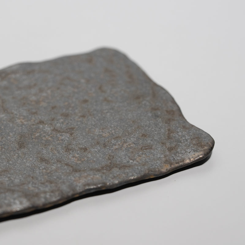 <tc>Hideki Yamamoto / Deep Black Glaze Stone-Texture Rectangular Plate</tc>