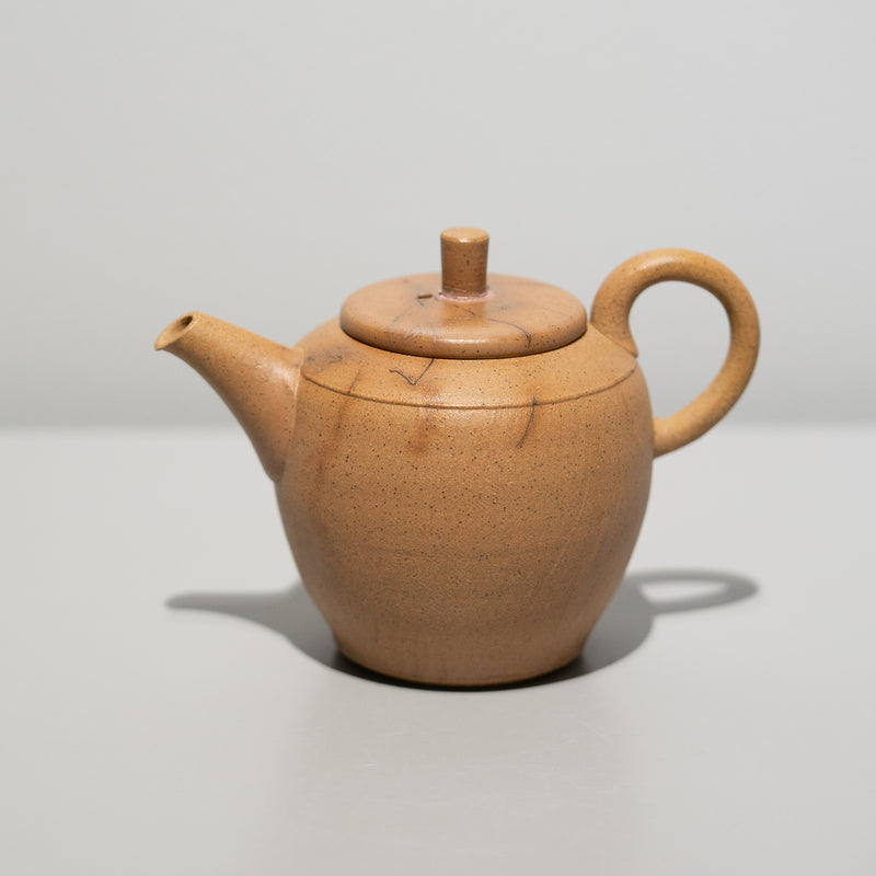 伊藤成二 / 長台型 茶壺