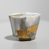 <tc>Hosai Matsubayashi / Sake Cup Geppaku Glaze (Gold Paint)</tc>