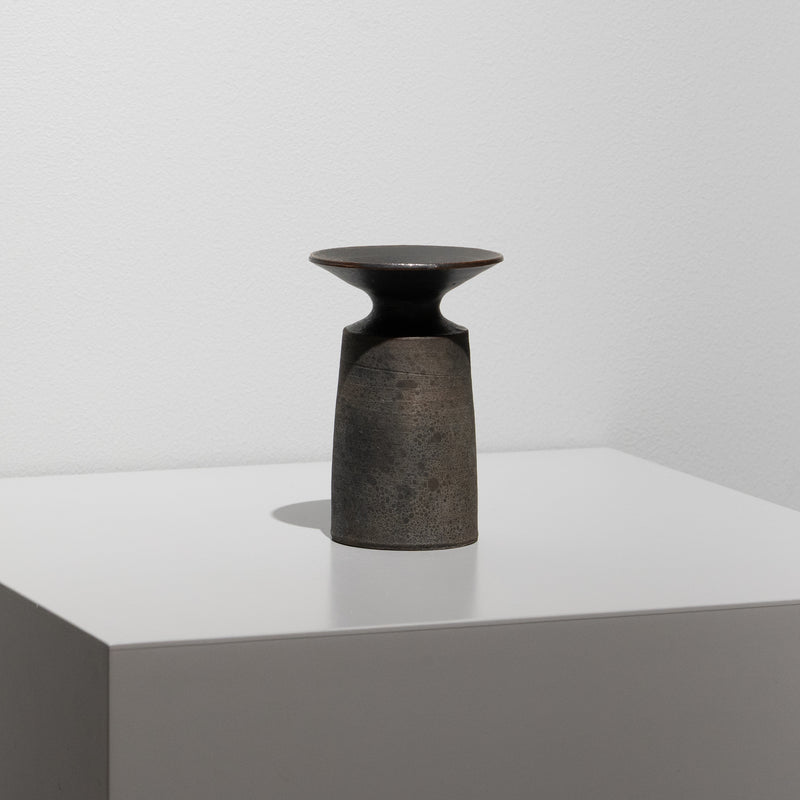 赤土MoonSurface 花入れ（一点物）