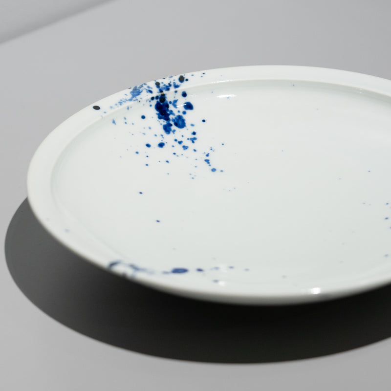 三方吹墨渕付7寸皿