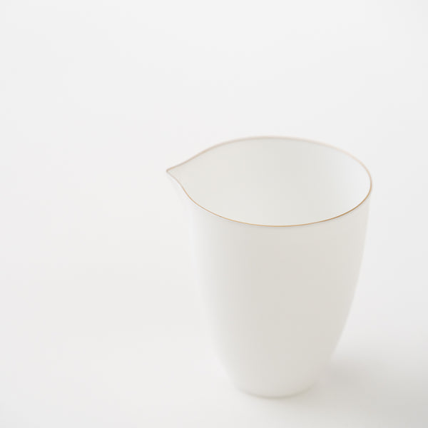 <tc>Egg Shell Katakuchi (Sake Server)</tc>