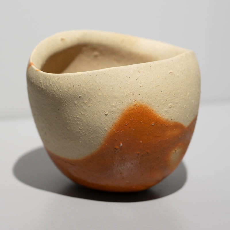 伊勢崎晃一朗 / 備前 茶碗 ヒダスキ（一点物） – HULS GALLERY TOKYO
