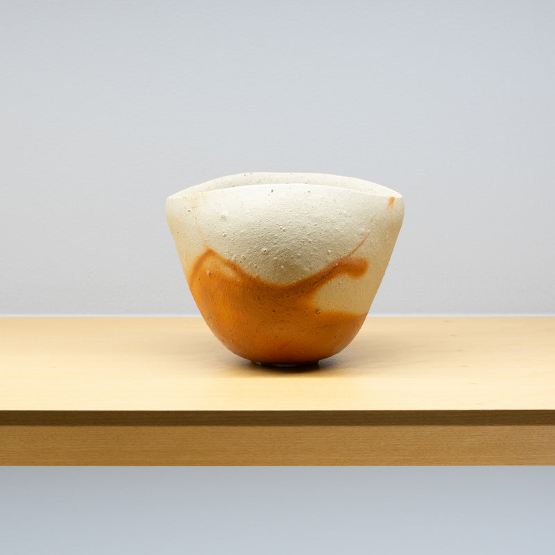 伊勢崎晃一朗 / 備前 茶碗 ヒダスキ（一点物） – HULS GALLERY TOKYO