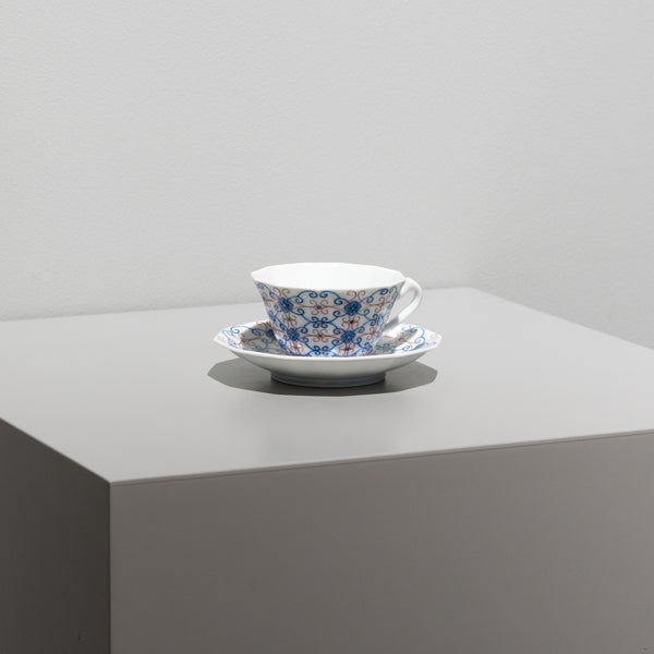 Dodecagonal Coffee Cup & Saucer (Sarasa Blue) – HULS GALLERY