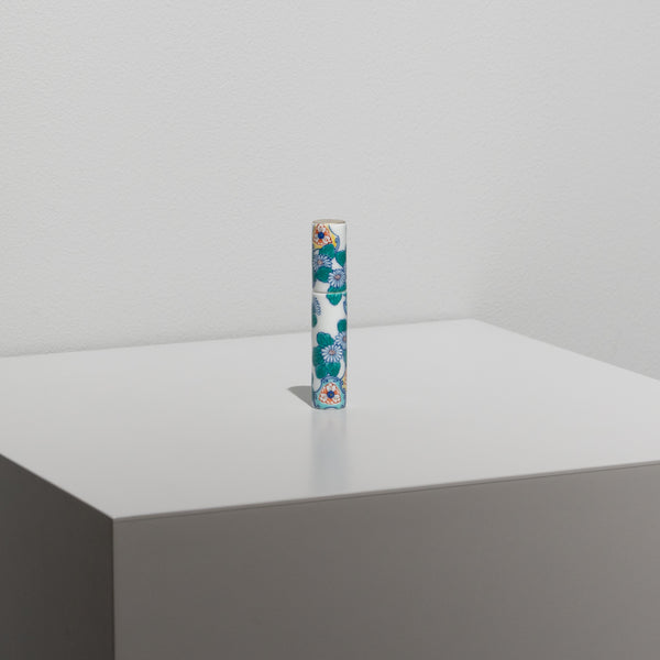 鍋島 白菊更紗文 アトマイザー香水瓶 – HULS GALLERY TOKYO | 現代工芸