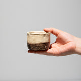 <tc><!-- x-tinymce/html -->Hideki Yanashita / White Raku Sake Cup Fujisan (Mt.Fuji)</tc>