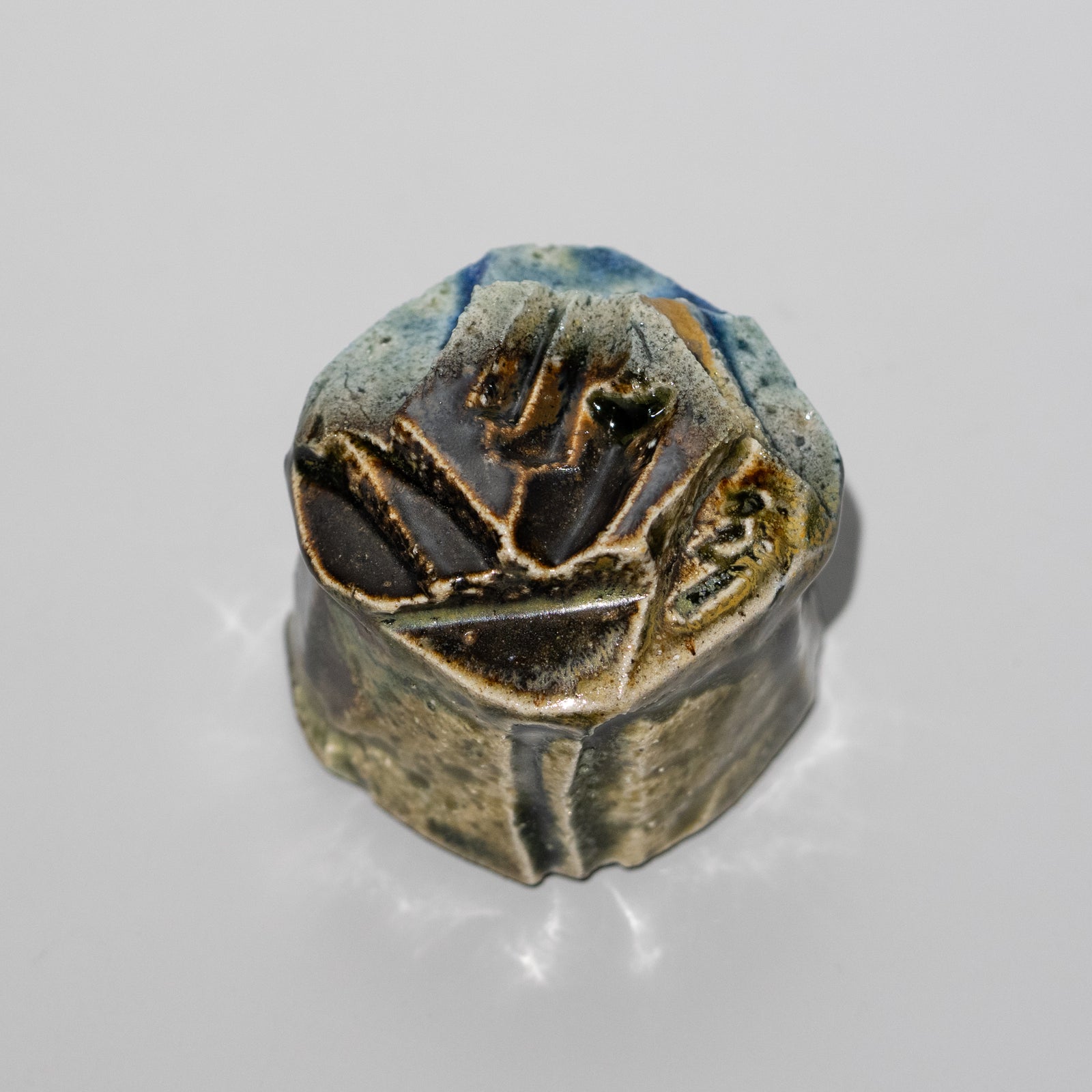 Takashi Baba / Yohen Blue Sake Cup – HULS GALLERY TOKYO | 現代工芸