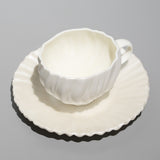 高橋奈己 / 白磁カップ＆ソーサー（一点物）