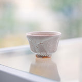 <tc>Takao Tahara / White Glaze Sake Cup</tc>