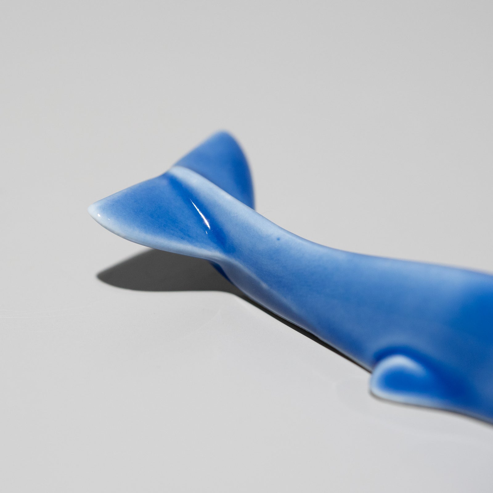 藍鯨箸置5個組 – HULS GALLERY TOKYO | 現代工芸ギャラリー