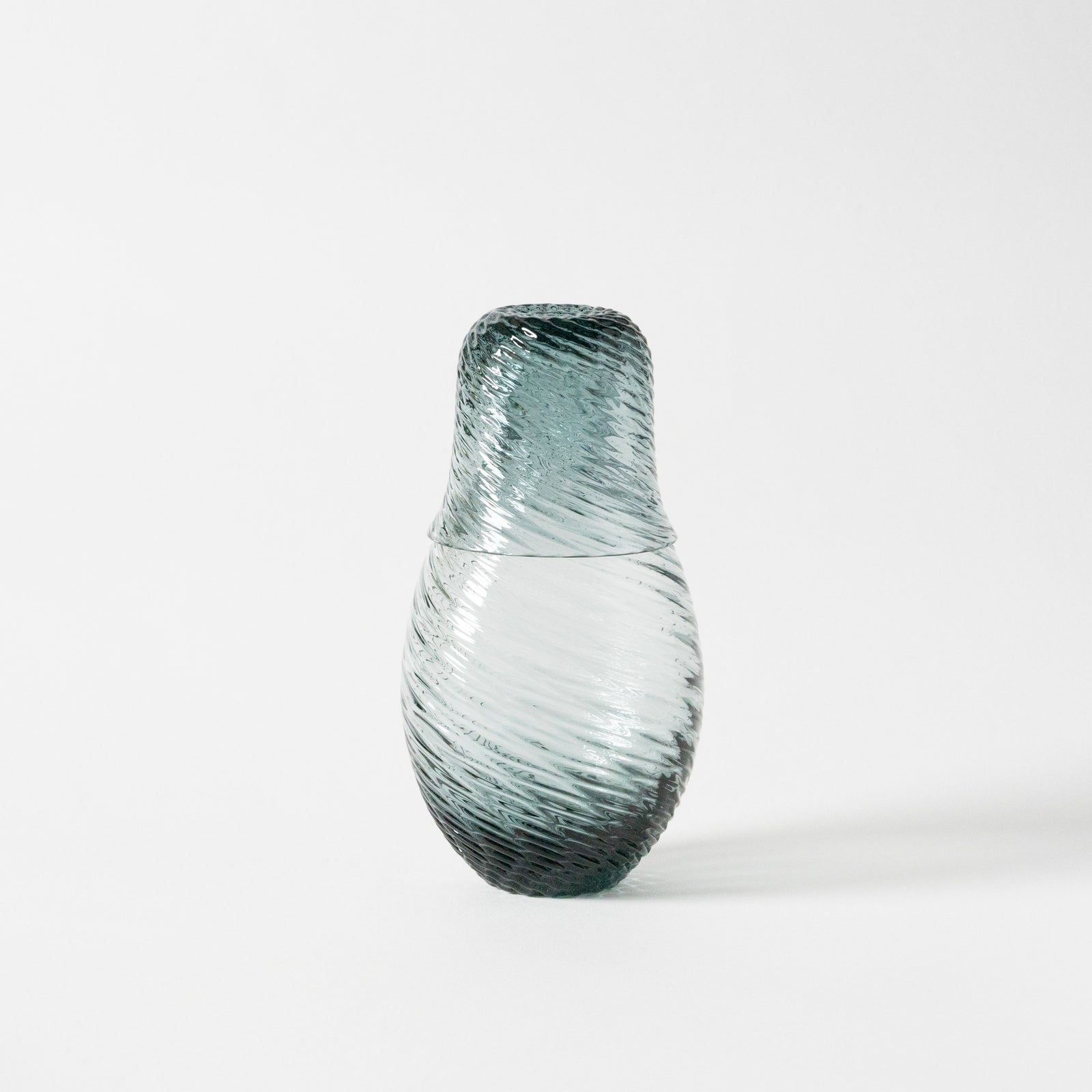 indigo blue 142×192 ヴィンテージ トルコラグ ボタニカル柄 indigo