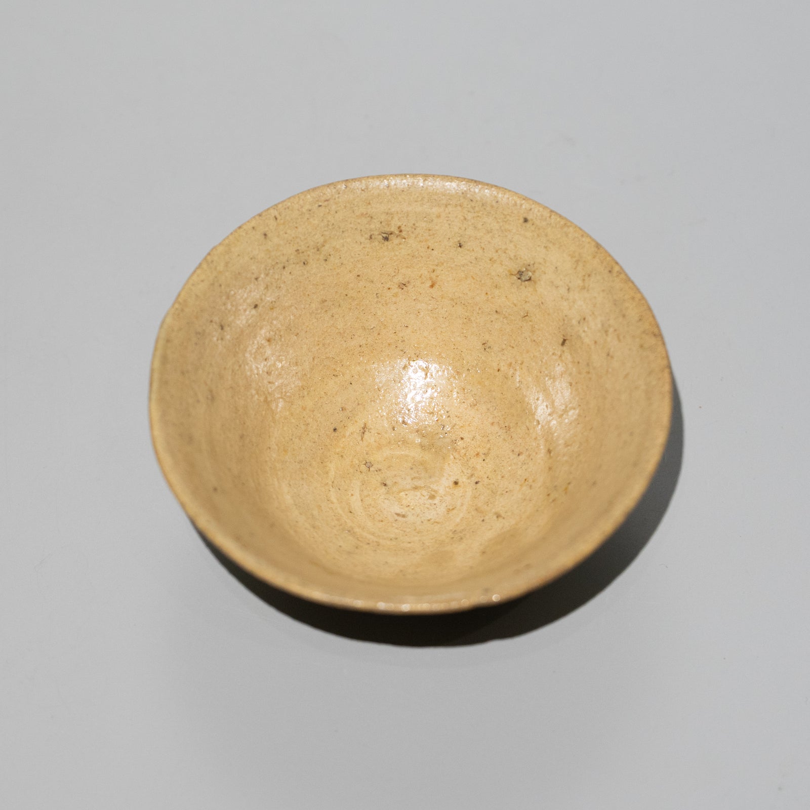 安永頼山 / 井戸酒呑（一点物） – HULS GALLERY TOKYO | 現代工芸