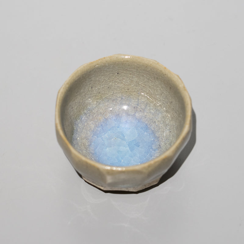 松林豊斎 / 酒呑 月白釉銀彩（一点物） – HULS GALLERY TOKYO | 現代