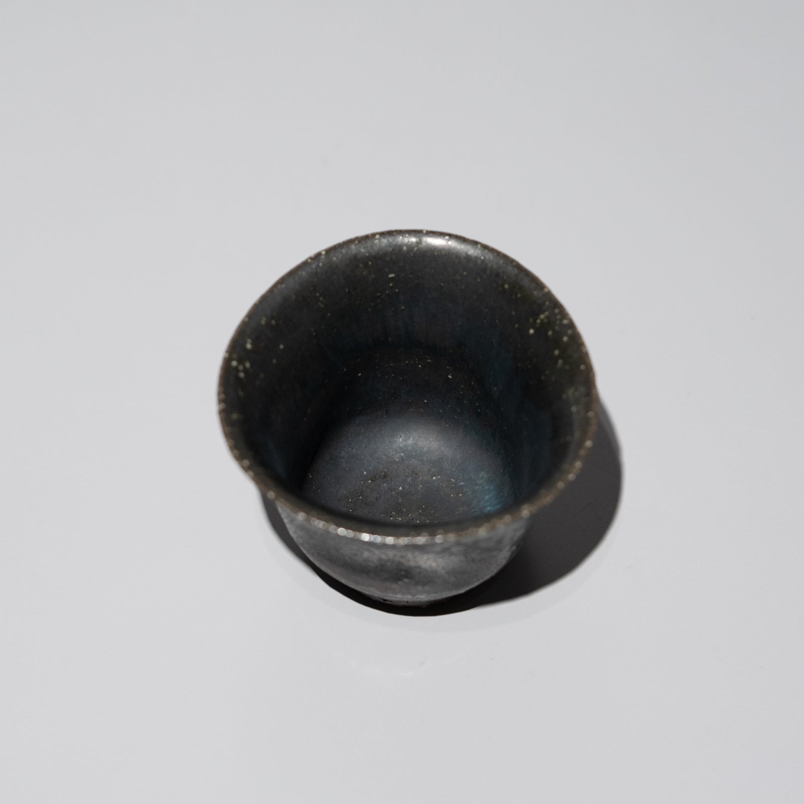 Eijiro Tokunaga / Kuro Arita Sake Cup – HULS GALLERY TOKYO | 現代