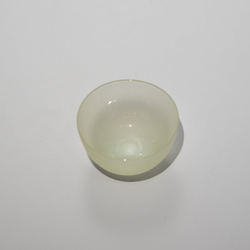 <tc>Takeyoshi Mitsui / silence sake cup (yellow)</tc>