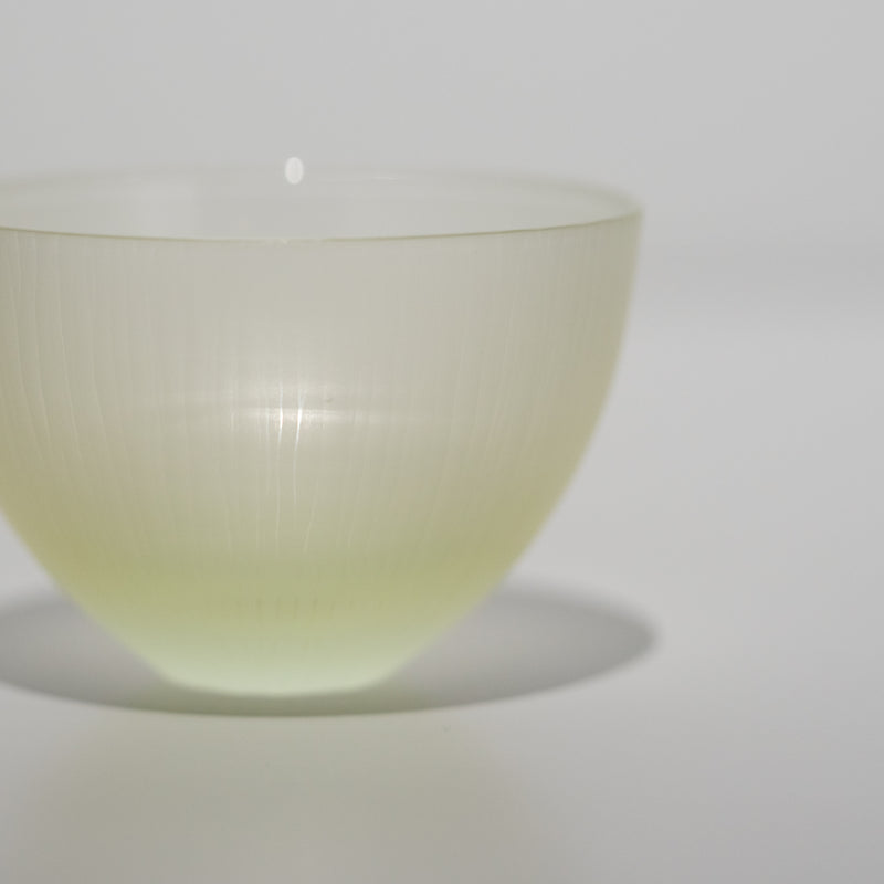 <tc>Takeyoshi Mitsui / silence sake cup (yellow)</tc>