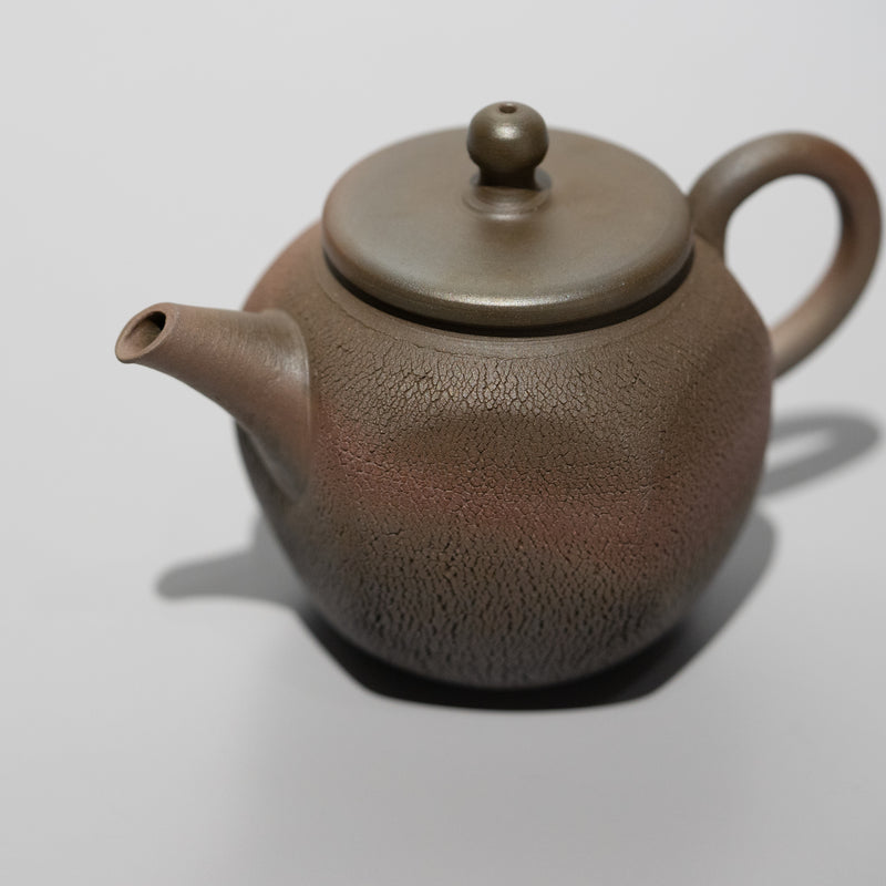 <tc>Seiji Ito / Arashi-Shibori Teapot (Yohen)</tc>