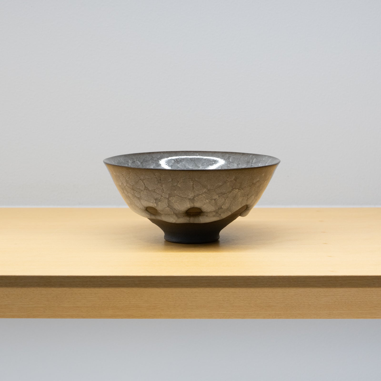 【新品未使用品】今泉毅作　氷裂文茶碗 DSC04212_1600x.jpg?v=1729849070