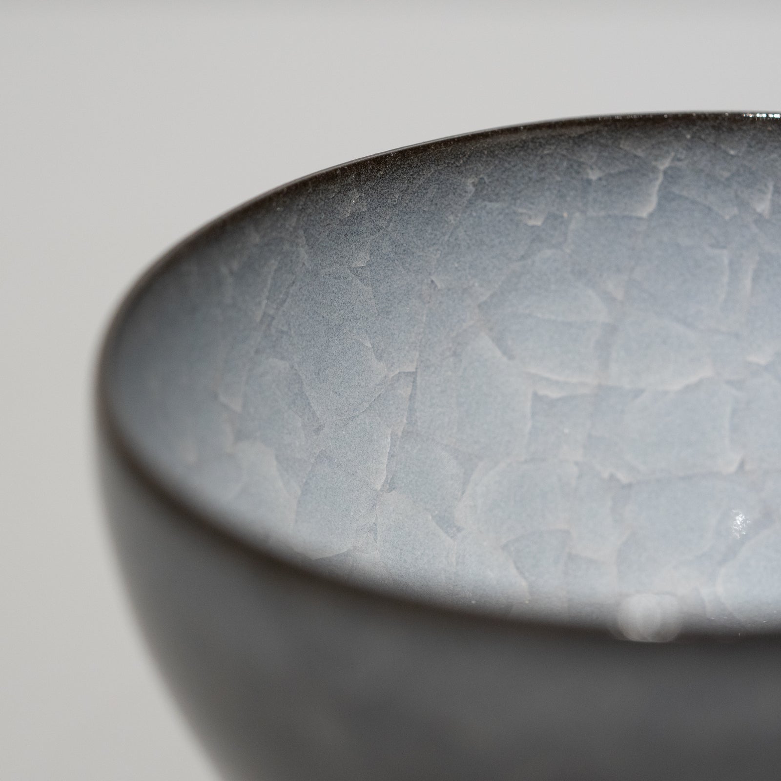 今泉毅 / 白瓷茶碗（一点物） – HULS GALLERY TOKYO | 現代工芸