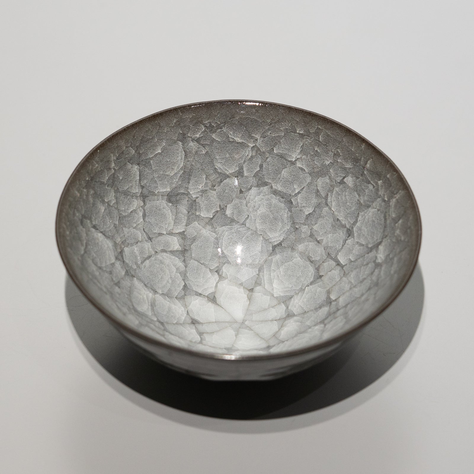 【新品未使用品】今泉毅作　氷裂文茶碗 今泉毅 / 翠青瓷茶碗（一点物） – HULS GALLERY TOKYO | 現代