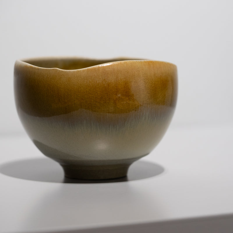 <tc>Takao Tahara / Greenish White Glaze Tea Bowl</tc>