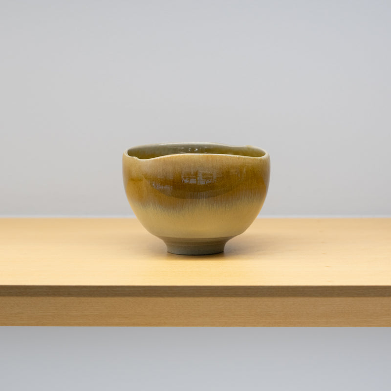 <tc>Takao Tahara / Greenish White Glaze Tea Bowl</tc>