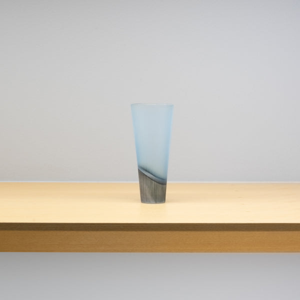 光井威善 / silence glass（blue × gray） – HULS GALLERY TOKYO | 現代工芸ギャラリー