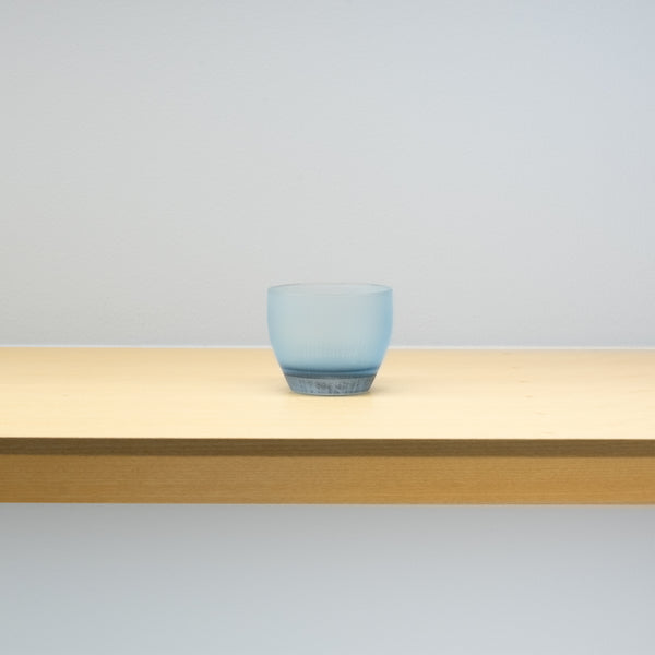 <tc>Takeyoshi Mitsui / silence glass - Round (blue × gray)</tc>
